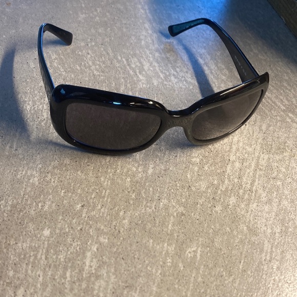 Fendi Sunglasses - Picture 1 of 11